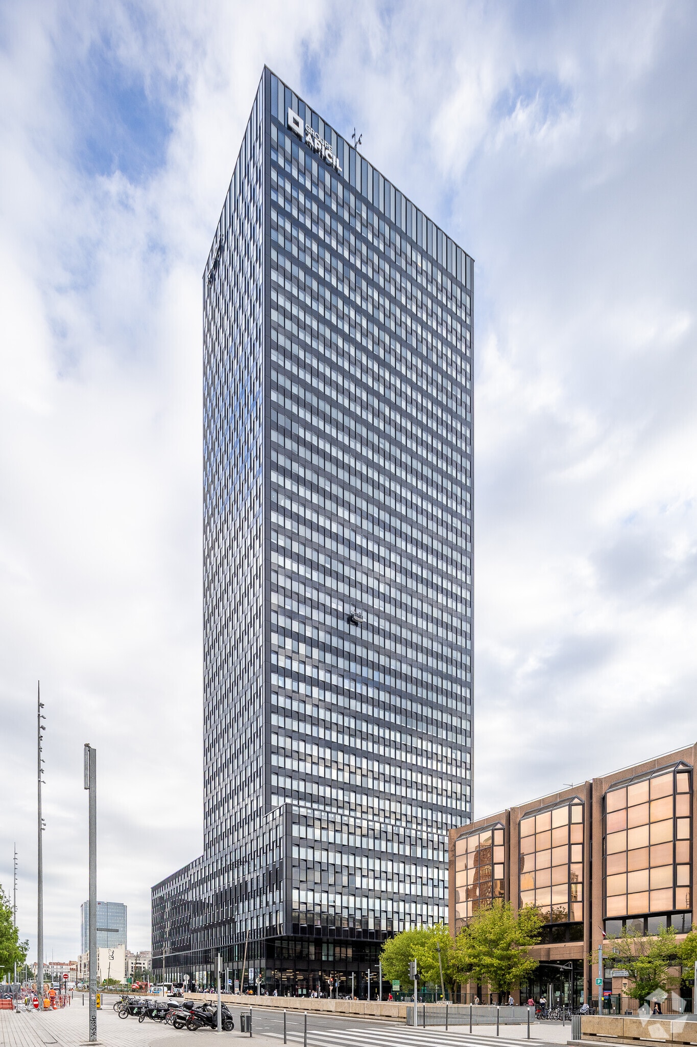 49 Boulevard Marius Vivier-Merle, Lyon for lease Primary Photo- Image 1 of 44