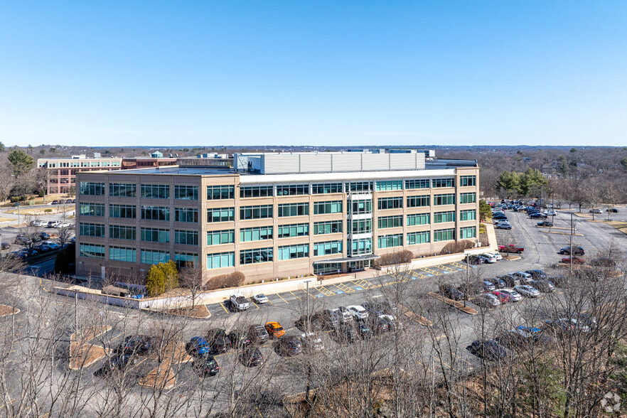 30 Corporate Dr, Burlington, MA for lease - Building Photo - Image 3 of 5