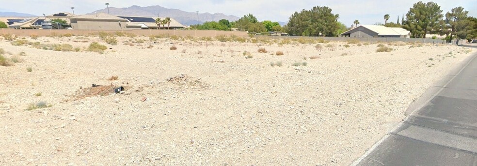 West Tropical, Las Vegas, NV for sale - Building Photo - Image 2 of 5