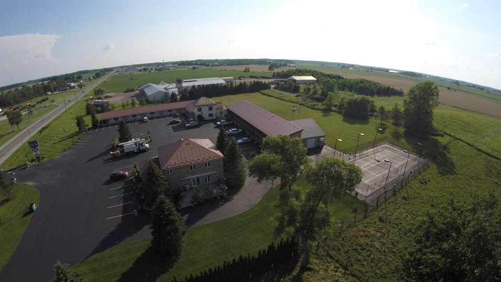 8500 Road 164, Listowel, ON à vendre - Photo du bâtiment - Image 2 de 25