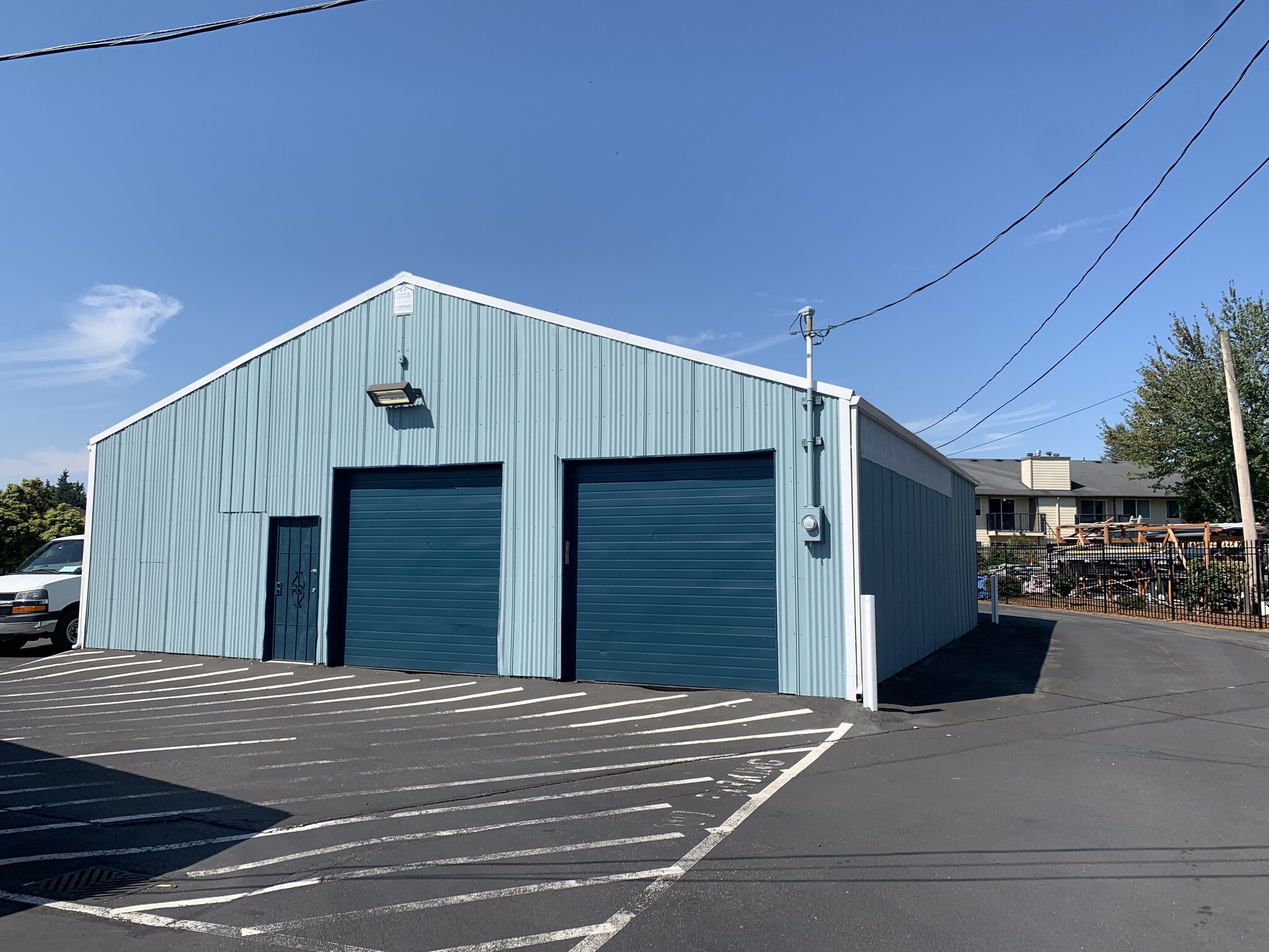 9800 Evergreen Way, Everett, WA for lease Building Photo- Image 1 of 2