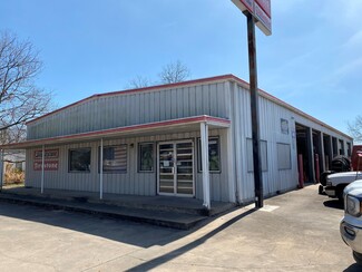 Plus de détails pour 407 Ogden St, Wharton, TX - Bureau/Commerce de détail à louer