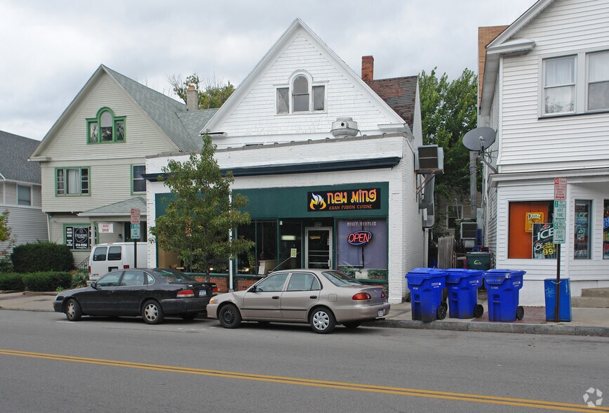 1132 Monroe Ave, Rochester, NY à louer - Photo du bâtiment - Image 3 de 46