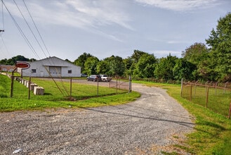 4002 Indiana Ave, Winston-Salem, NC for lease Interior Photo- Image 1 of 23