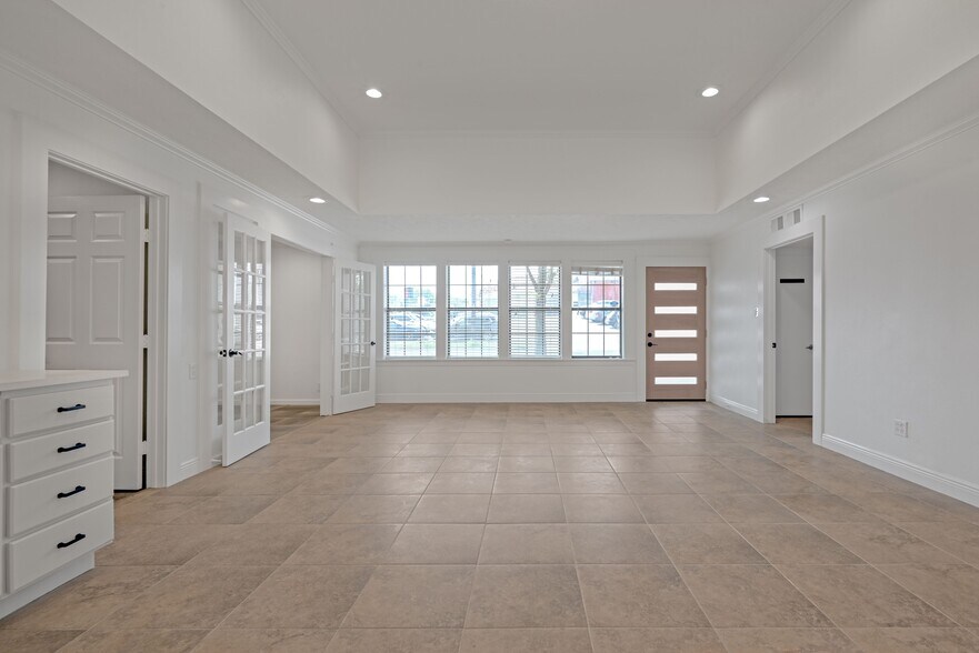 5611 Adams Ave, Austin, TX à vendre - Photo intérieure - Image 2 de 8