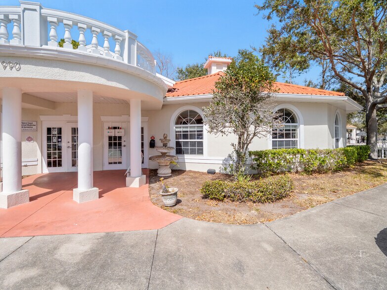990 Palm St, Cocoa, FL à louer - Photo du bâtiment - Image 3 de 5