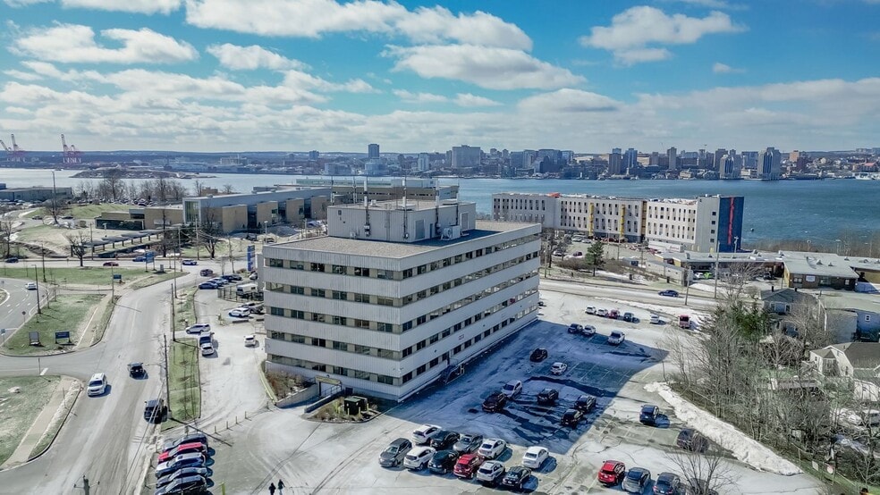 277 Pleasant St, Dartmouth, NS for lease - Building Photo - Image 3 of 11