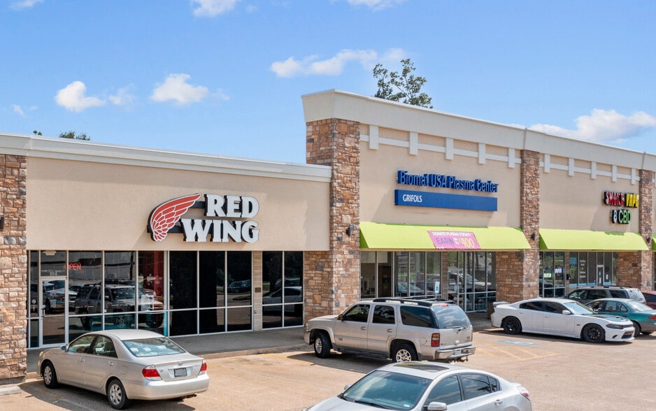 2950 S John Redditt Dr, Lufkin, TX à louer - Photo du bâtiment - Image 3 de 9