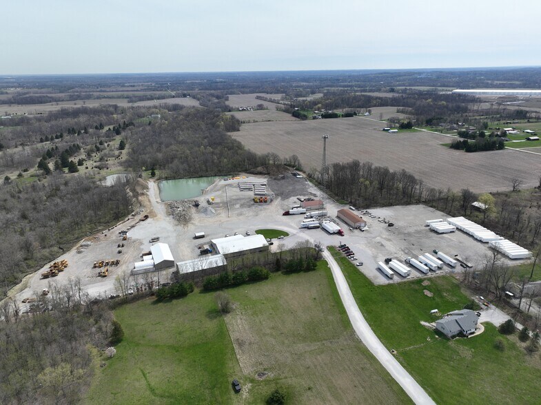 8451 S SR 39, Clayton, IN à louer - Photo du bâtiment - Image 3 de 3
