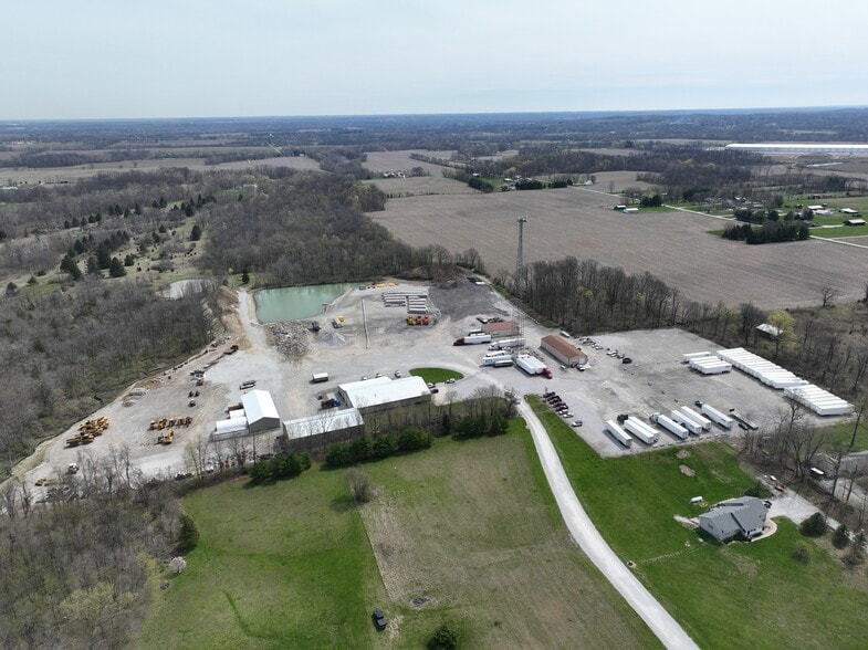 8451 S SR 39, Clayton, IN à louer - Photo du bâtiment - Image 3 de 3