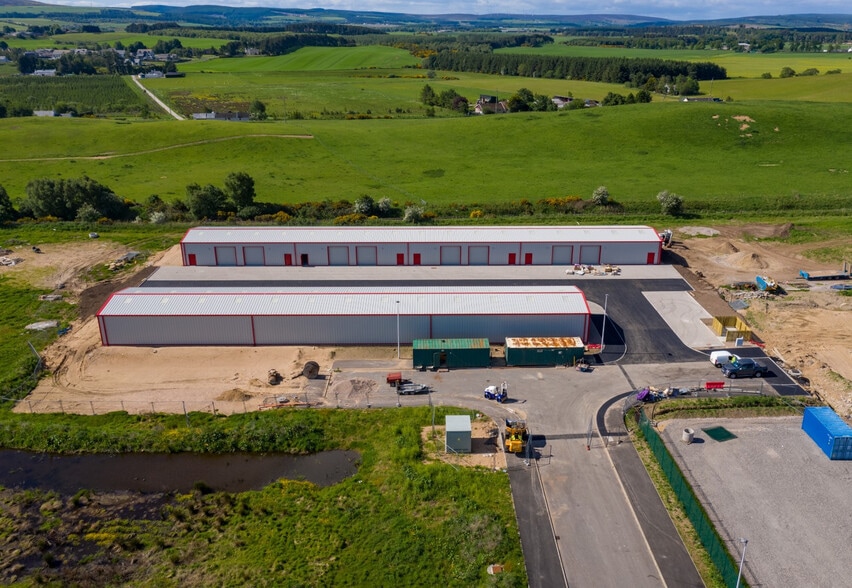 Tower Pl, Elgin for lease - Building Photo - Image 3 of 3