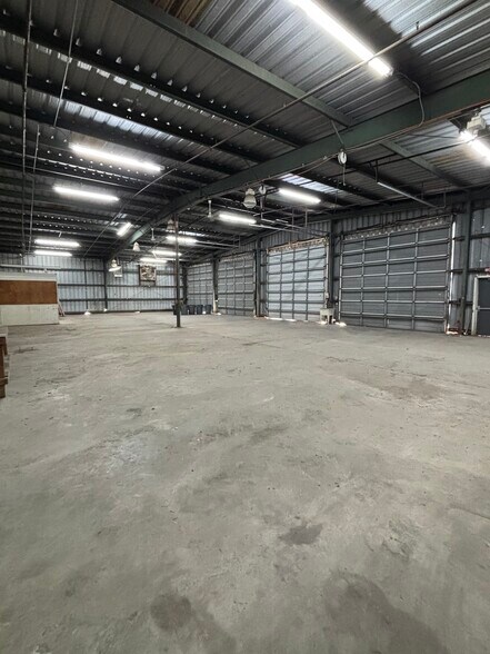 4306 E Texas St, Bossier City, LA à vendre - Photo du bâtiment - Image 3 de 7