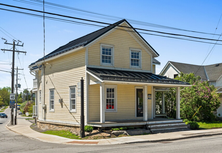 5550 Manotick Main St, Ottawa, ON à vendre - Photo du bâtiment - Image 3 de 58