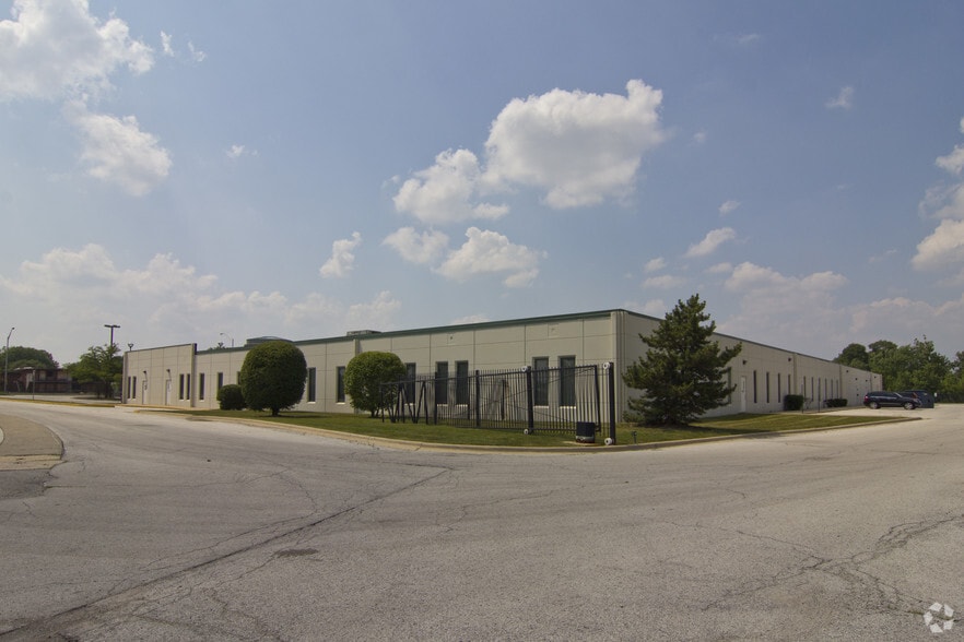 15115 S Dixie Hwy, Harvey, IL for sale - Building Photo - Image 3 of 6