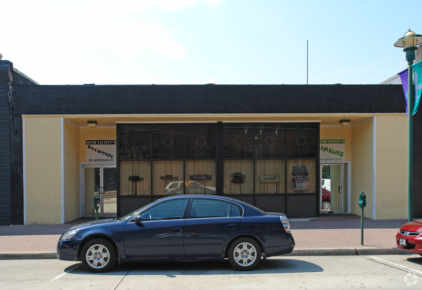 207-209 Jefferson St, Lafayette, LA for sale - Primary Photo - Image 1 of 1