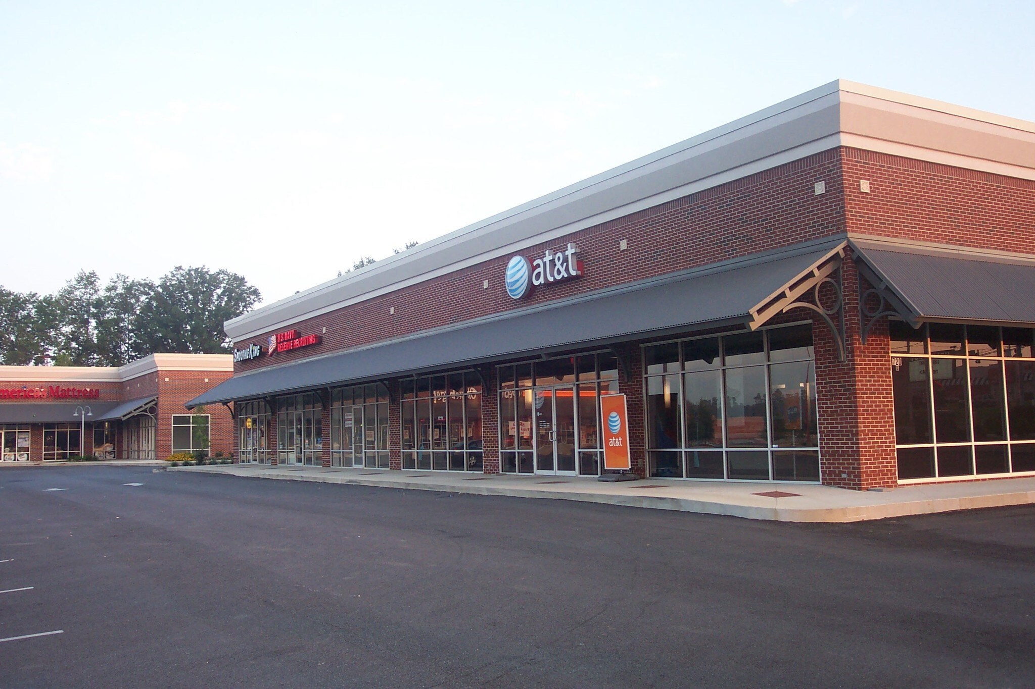 700 Schillinger Rd, Mobile, AL for lease Building Photo- Image 1 of 8