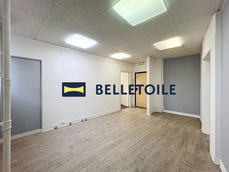 Office in Paris for sale Interior Photo- Image 1 of 87