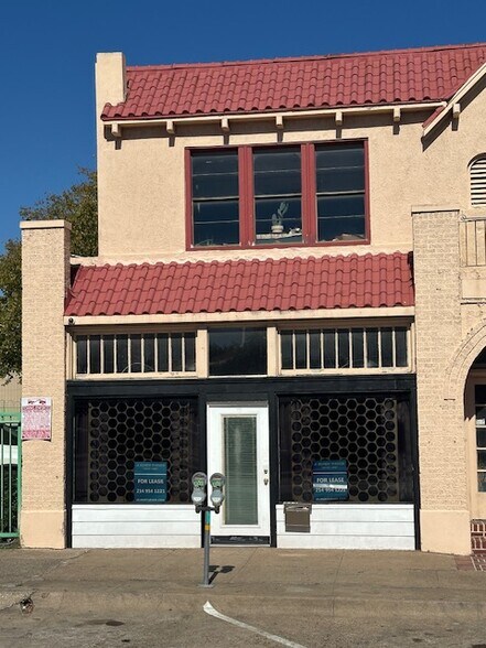 815 W Jefferson Blvd, Dallas, TX for lease - Building Photo - Image 2 of 5