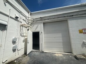 700-708 S Federal Hwy, Deerfield Beach, FL à louer Photo intérieure- Image 1 de 3