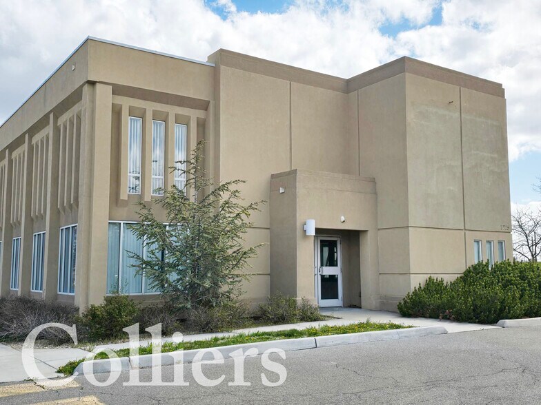 1715 Pole Line Rd E, Twin Falls, ID à vendre - Photo du bâtiment - Image 2 de 22