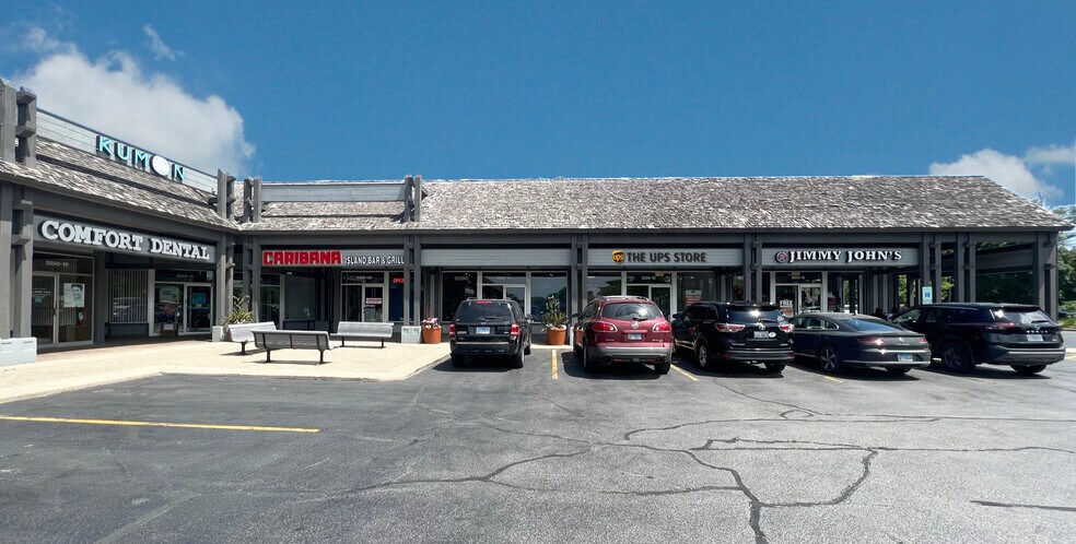 5250 Grand Ave, Gurnee, IL à louer - Photo du bâtiment - Image 2 de 3