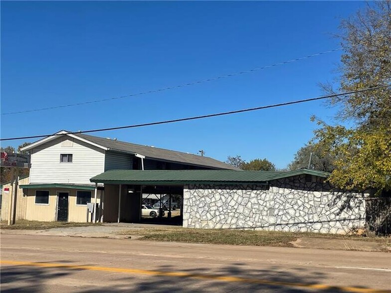 301 E Main St, Stroud, OK for sale - Building Photo - Image 1 of 1