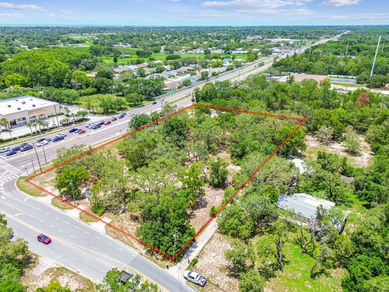 10444 Little Rd, New Port Richey, FL à vendre - Aérien - Image 1 de 4