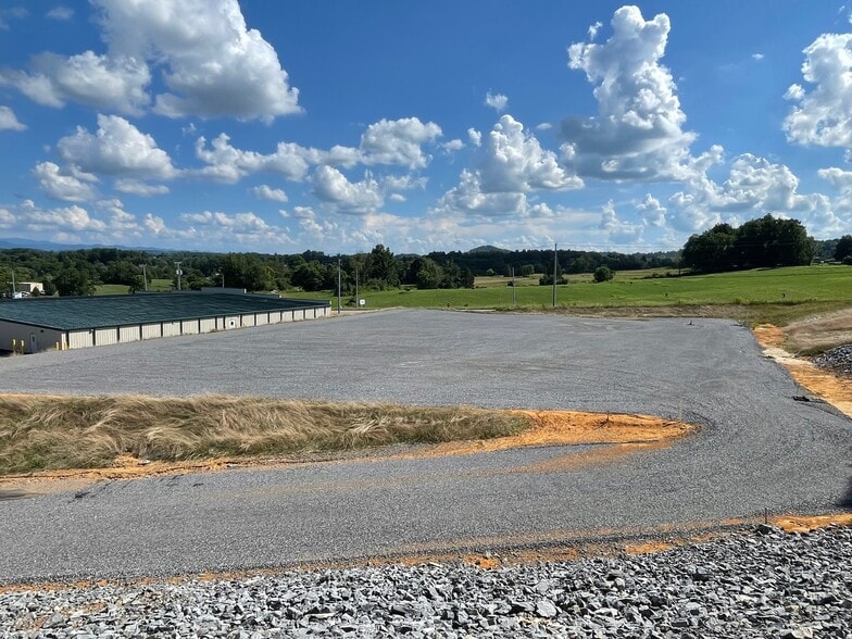 5840 Kingsport Hwy, Gray, TN for lease - Aerial - Image 1 of 2