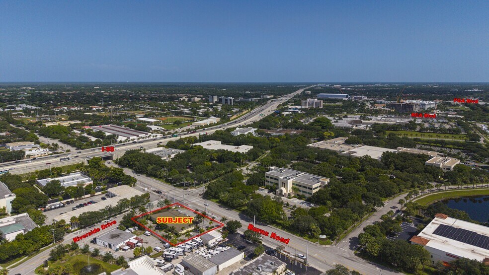 3896 Burns Rd, Palm Beach Gardens, FL for sale - Building Photo - Image 3 of 7