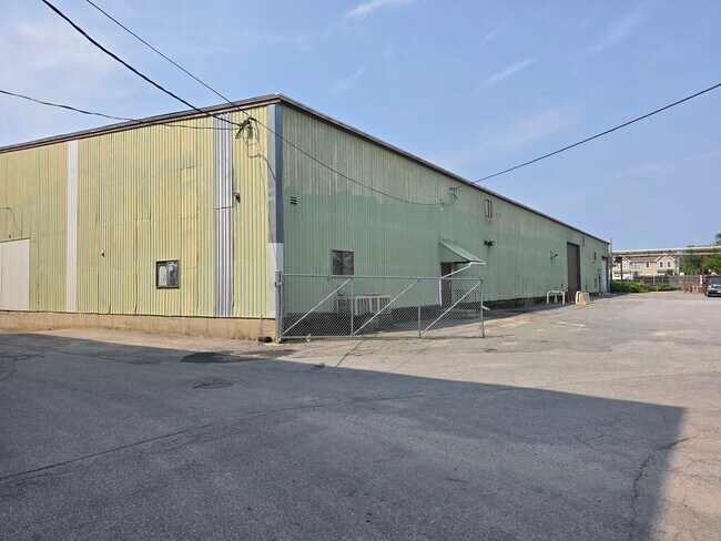 Plus de détails pour 160-168 Stevens St, Fall River, MA - Industriel à louer