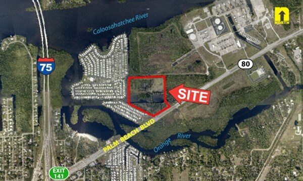 5750 Palm Beach Blvd, Fort Myers, FL à vendre - Aérien - Image 1 de 6