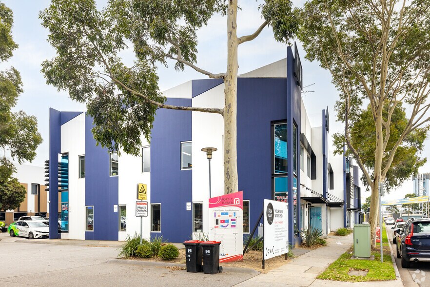 21 Hall Street, Port Melbourne for sale - Building Photo - Image 3 of 5
