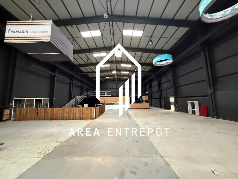 Industriel dans Aubagne à louer - Photo intérieure - Image 3 de 8