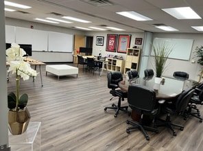 1838 Front St, Toledo, OH for lease Interior Photo- Image 1 of 3