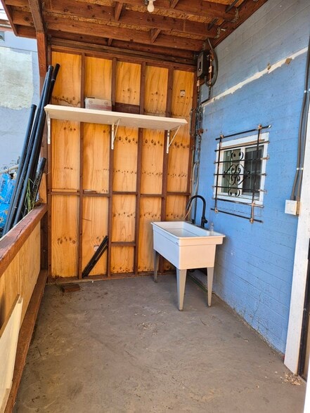 3615 Ocean View Blvd, San Diego, CA for sale - Building Photo - Image 2 of 10