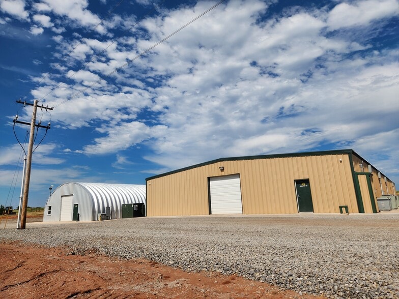 342478 E 780 Rd, Agra, OK à vendre - Photo du bâtiment - Image 3 de 19