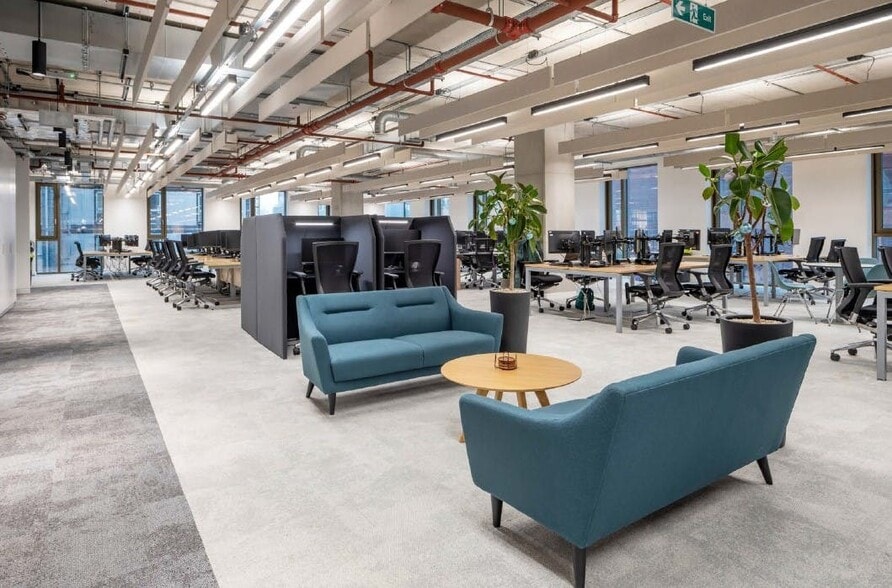 1 Edcity, London for lease - Interior Photo - Image 3 of 4