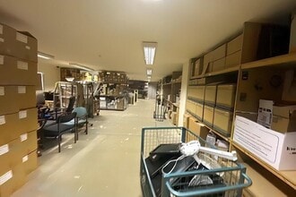 Mcgregors Way, Chesterfield for lease Interior Photo- Image 2 of 12