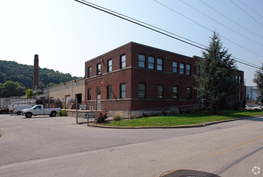 501 Washington St, Conshohocken, PA for sale - Building Photo - Image 3 of 15