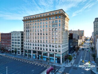 Plus de détails pour 130 E Main St, Rochester, NY - Bureau à vendre