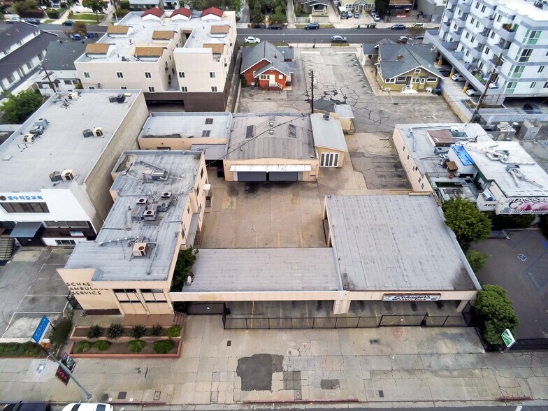 4623-4631 Beverly Blvd, Los Angeles, CA à vendre - Photo du bâtiment - Image 3 de 18