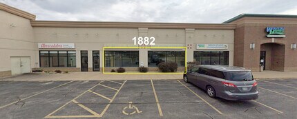 1758-1920 N Casaloma Dr, Appleton, WI for lease Interior Photo- Image 1 of 1