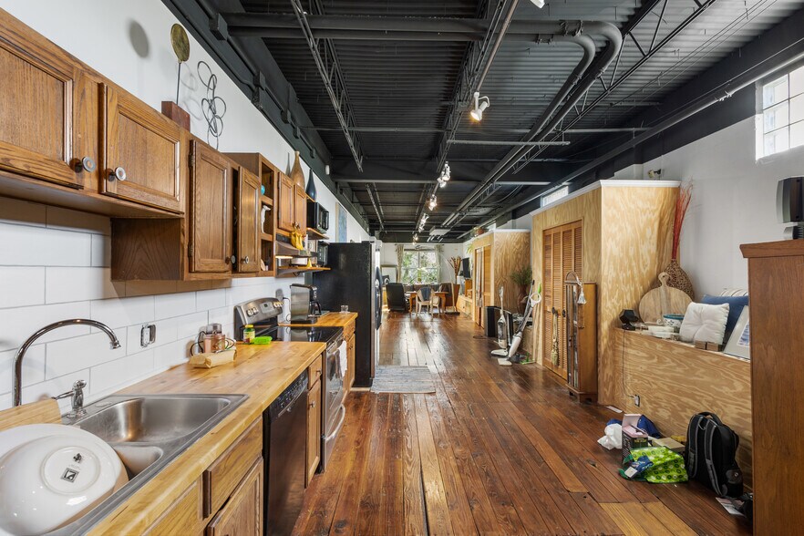 875 Creel St, Melbourne, FL à louer - Photo intérieure - Image 3 de 26