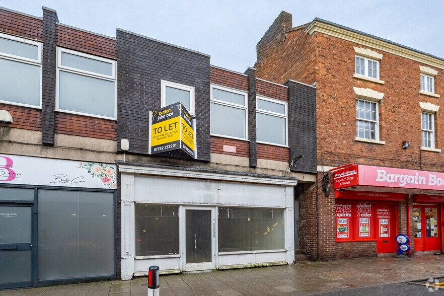 20 High St, Cheadle à louer - Photo du bâtiment - Image 2 de 2