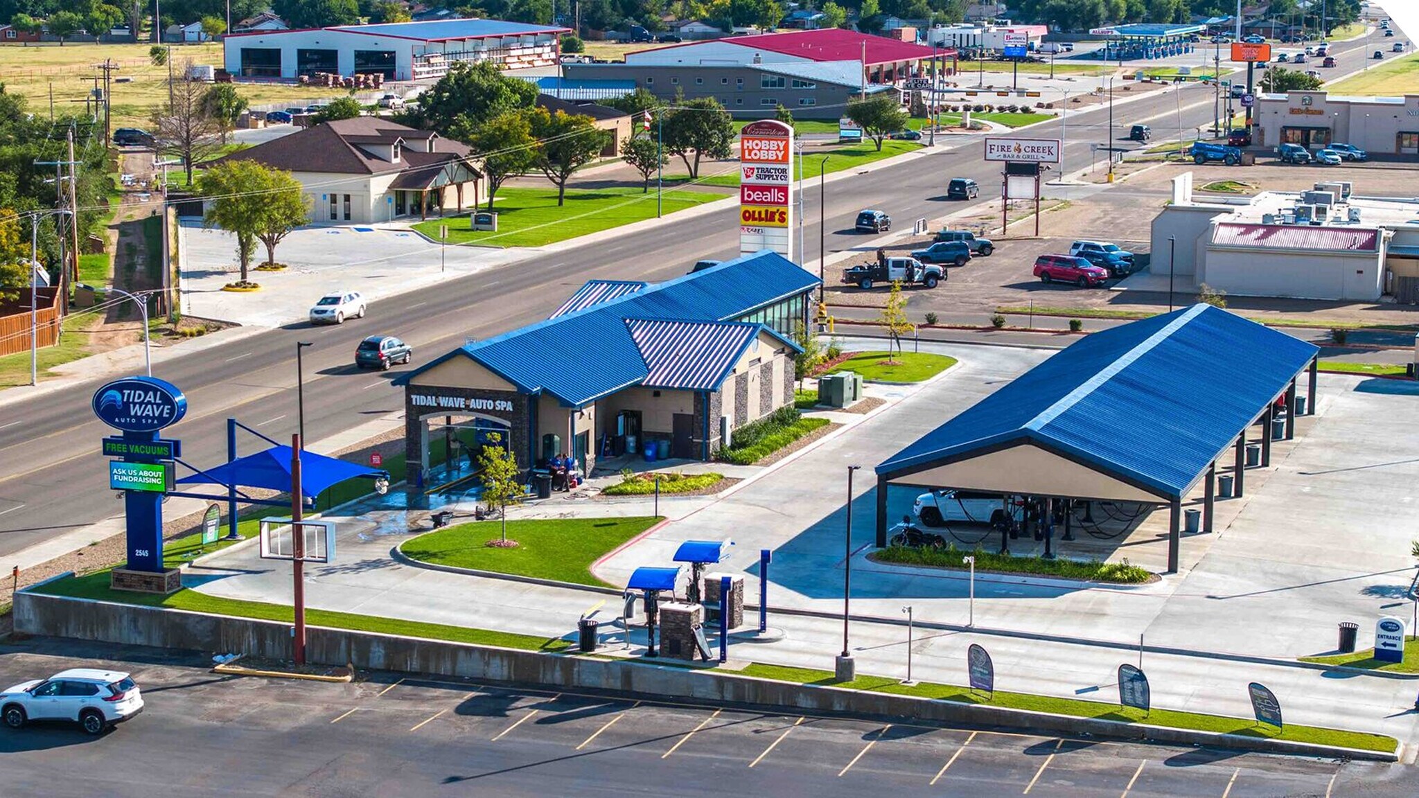 2545 Perryton Pky, Pampa, TX à vendre Photo du bâtiment- Image 1 de 4