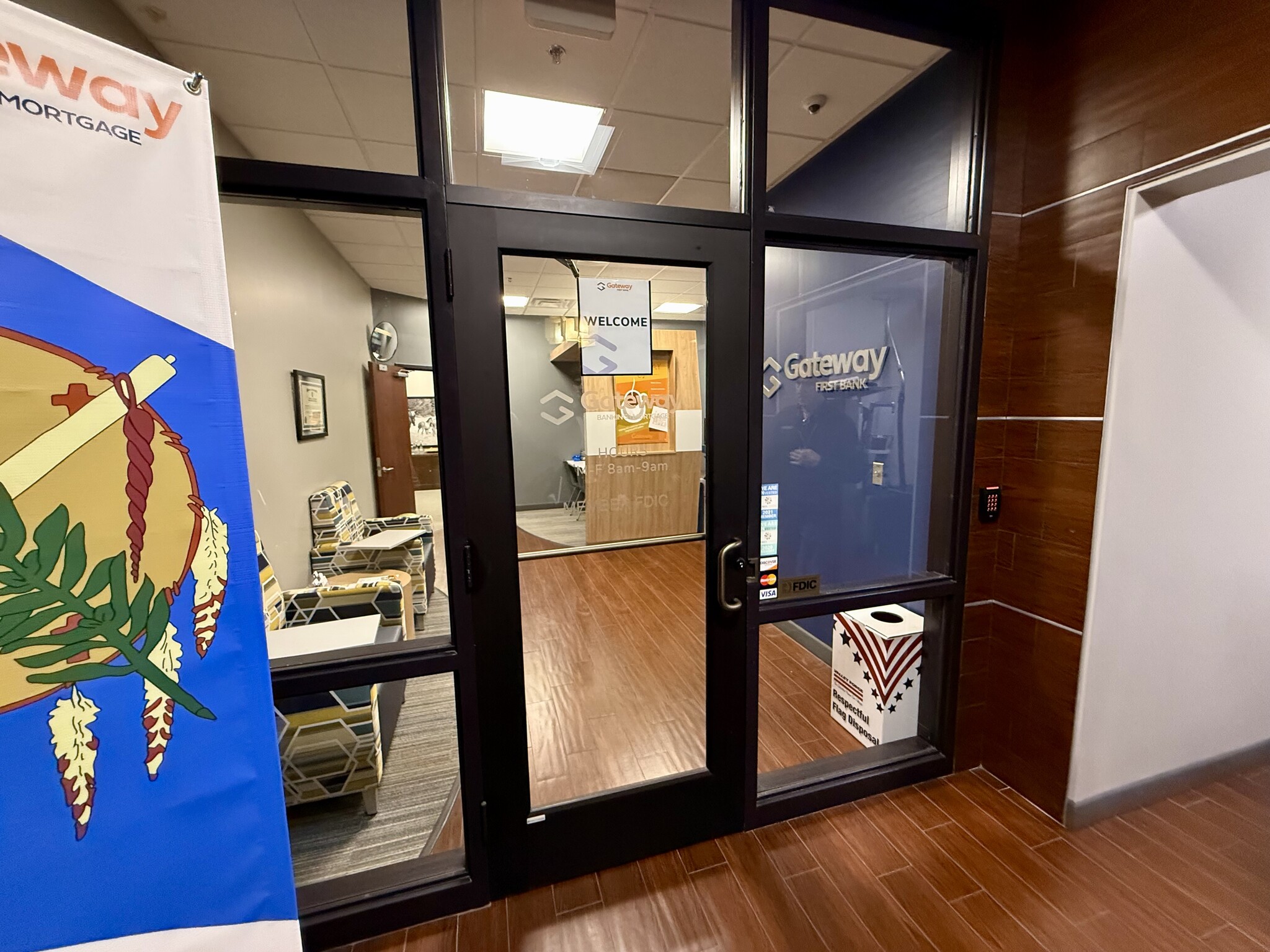 244 S Gateway Pl, Jenks, OK for lease Interior Photo- Image 1 of 16