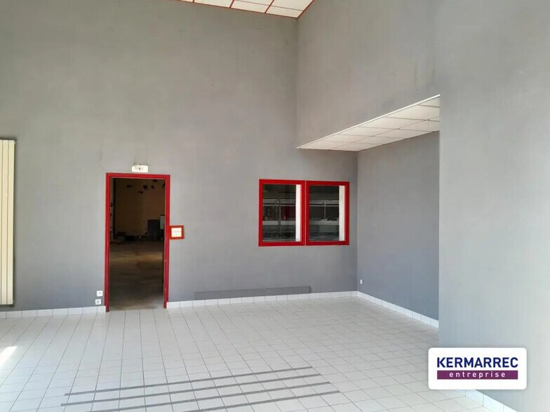 Flex dans Vezin-le-Coquet à louer - Photo du bâtiment - Image 3 de 9