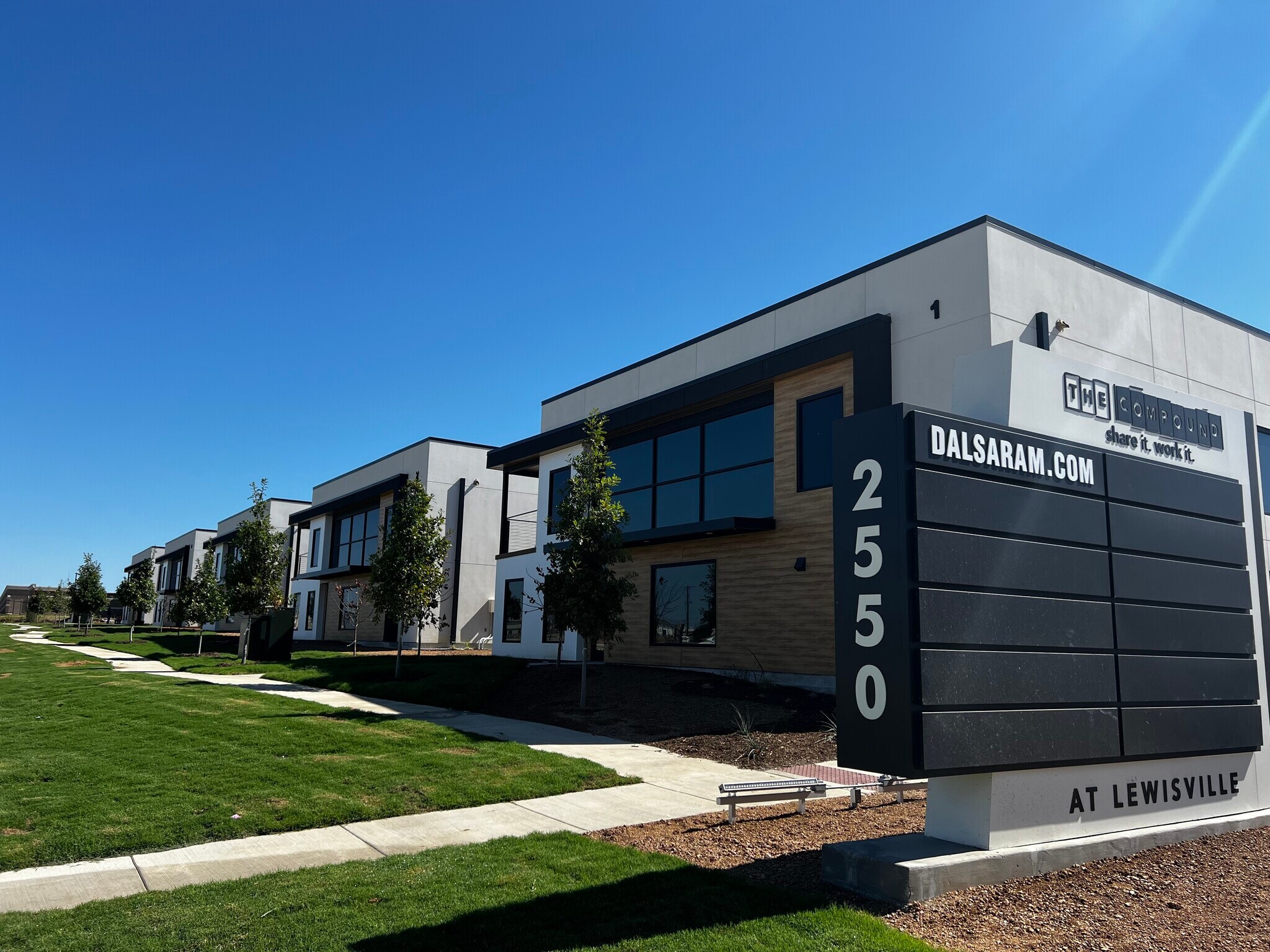 2550 E State Hwy 121, Lewisville, TX à vendre Photo du bâtiment- Image 1 de 1