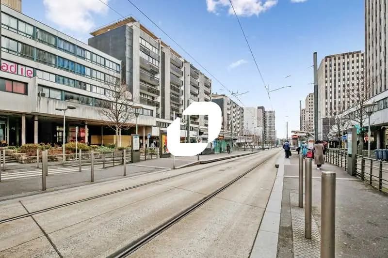 Office in Sarcelles for lease Building Photo- Image 1 of 15