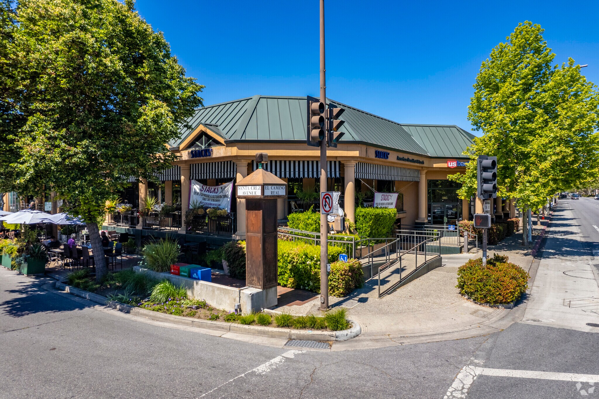 1105 El Camino Real, Menlo Park, CA for lease Primary Photo- Image 1 of 6